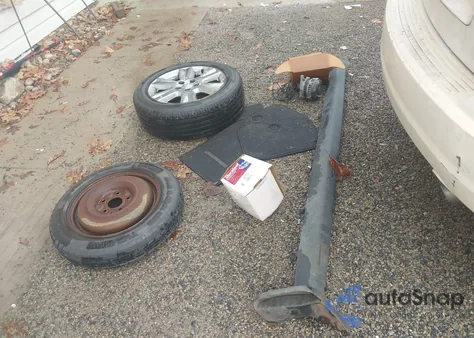 2009 Dodge Journey Sxt z USA, uszkodzony, nr VIN 3D4GG57V59T558907